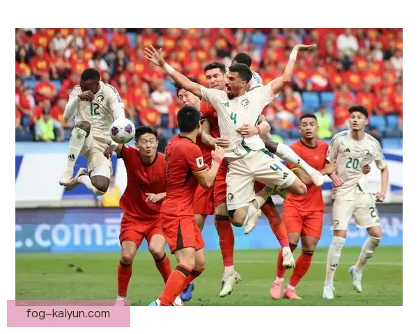 中国国家队归化球员作用引发关注，是否能提升球队竞争力仍待观察