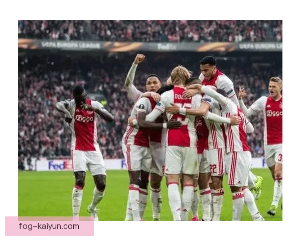 阿贾克斯攻防平衡，近期表现稳健，竞争力增强显著