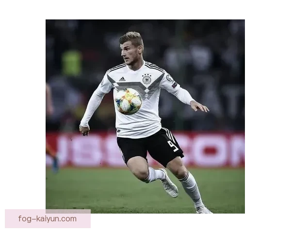 足球新星全解：当前状态与未来发展趋势分析